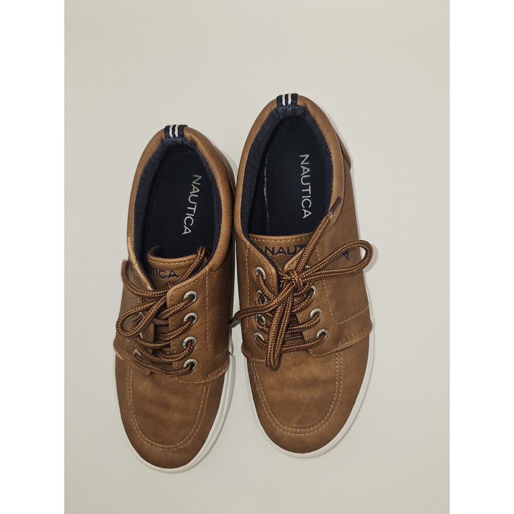 Boys Nautica Brown Tan /Navy trim, Youth Shoes Size US 2